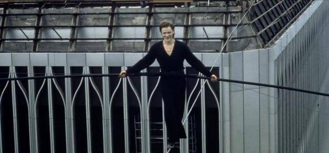 电影《走钢丝的人》剧照《走钢丝的人》荣获第81届奥斯卡金像奖最佳