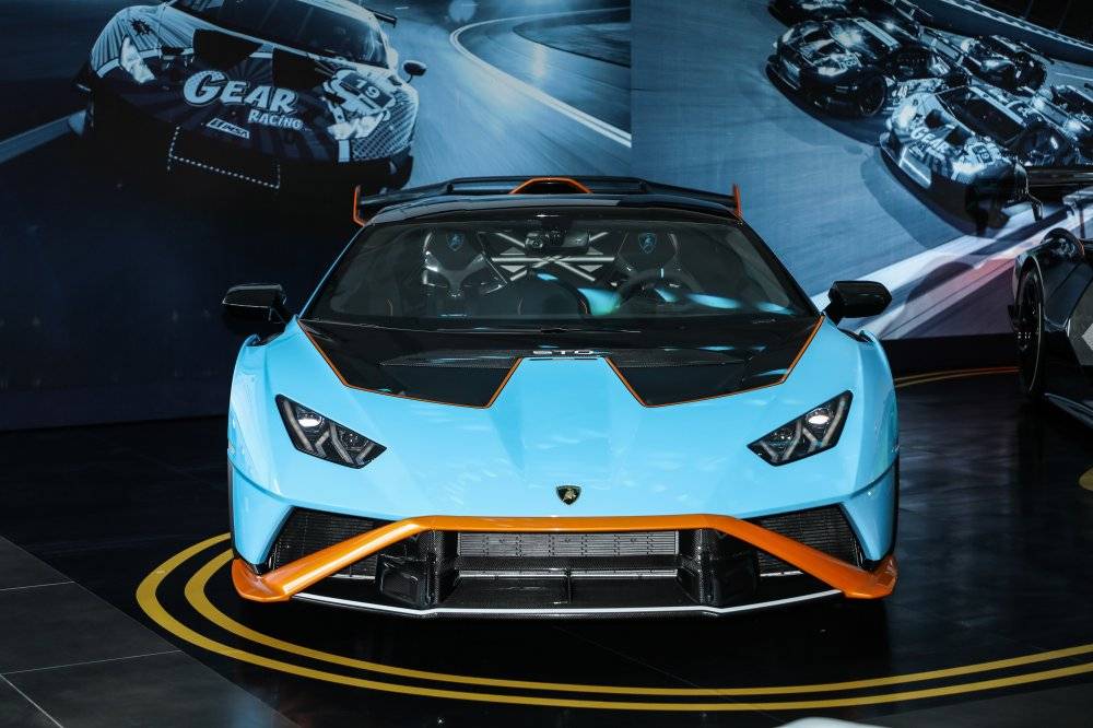 全球限量40台兰博基尼essenzascv12来长沙了土豪们拼手速的时间到了