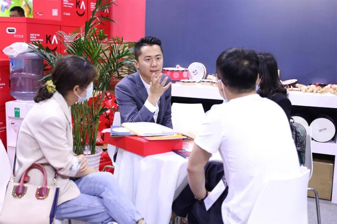 一天的人均_美好的一天图片(2)
