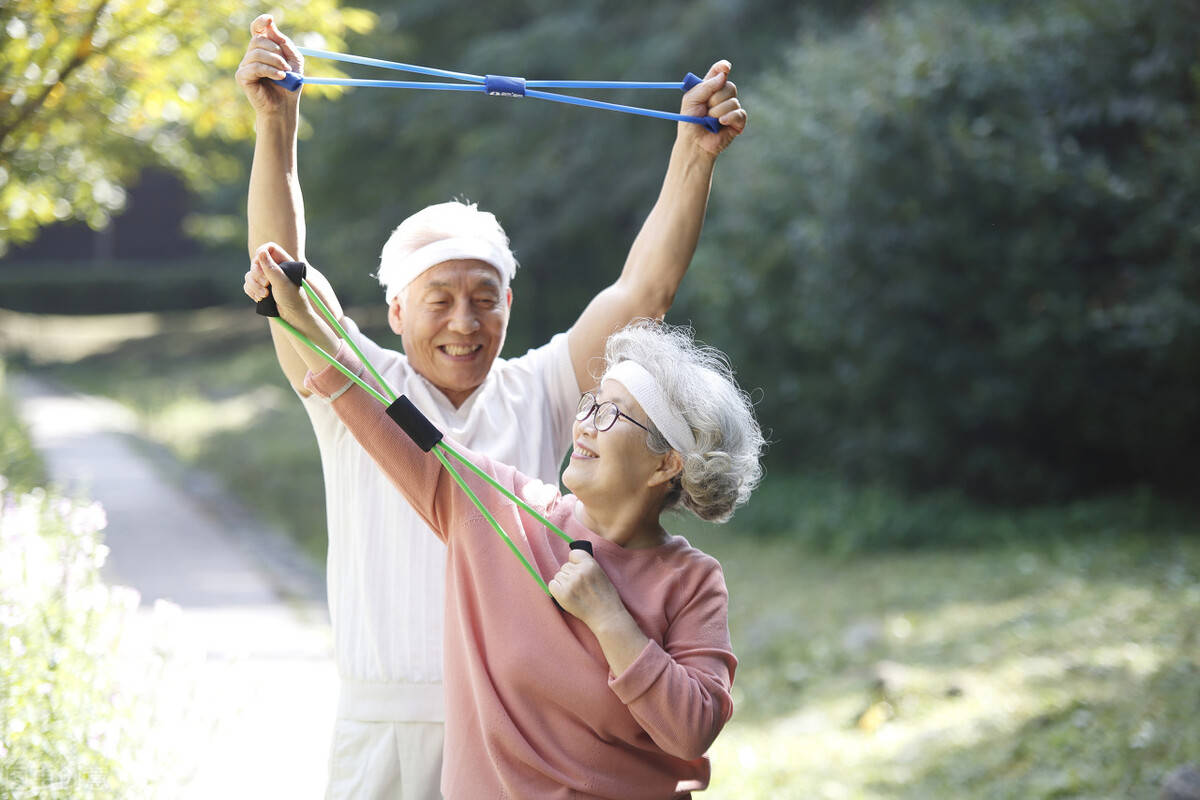 老年人身体出现这些问题,对照一下你吃得对不对_运动