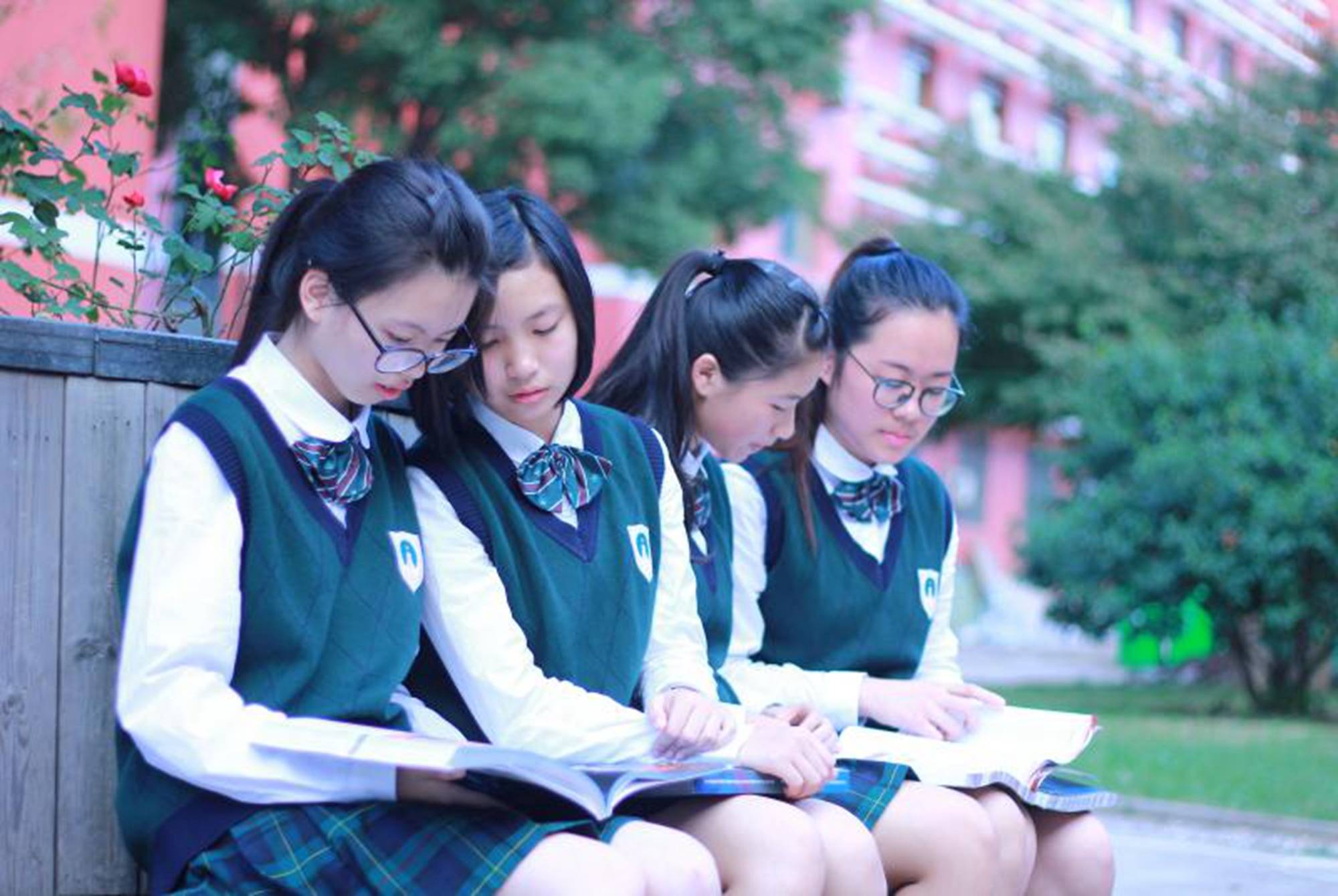 大学生活让人怀念，高中生：我想去上大学‍