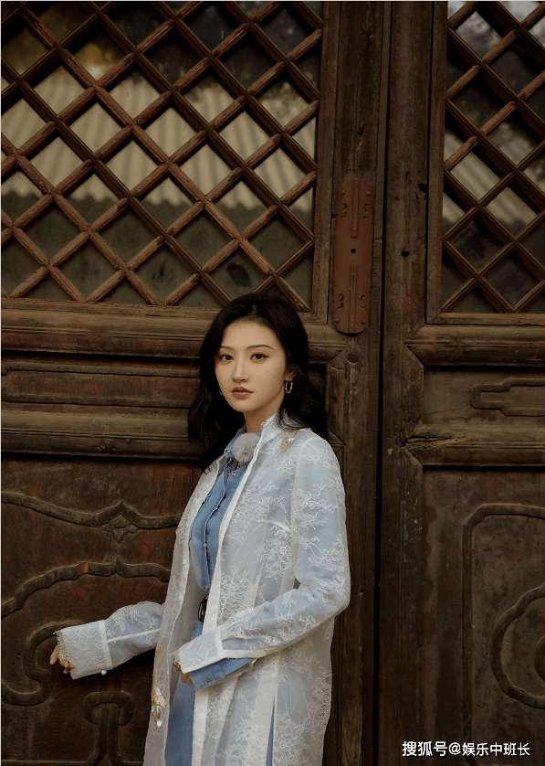 景甜演技提升很大 e232690cbd8347869e3edc047a40ba32.png