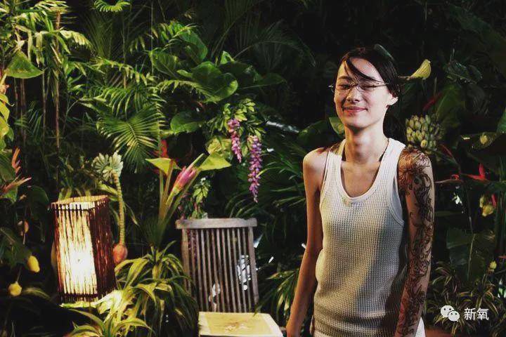 谁不想贴贴她清贵又肃杀的脸…_梁洛施