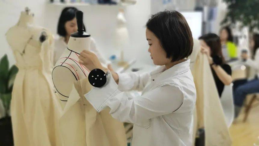 创意立裁工艺结构设计立裁制版服装工艺全科课程