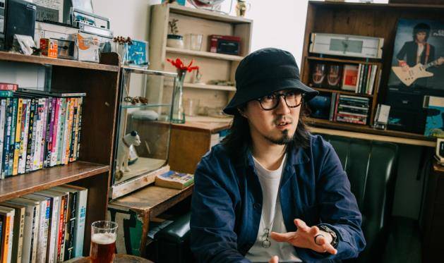 《宝藏歌手》里的宝藏音乐人,李荣浩挚友,曾在金曲奖击败周杰伦