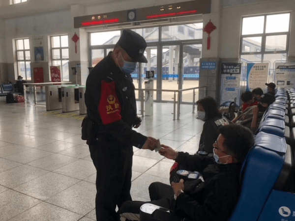 派出所几点上班聊城 37cac1dce140491ca5ff577312e1e35b.png