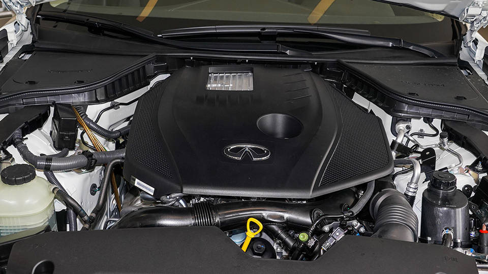 新款英菲尼迪q50l改款升级在偷懒真的还能买