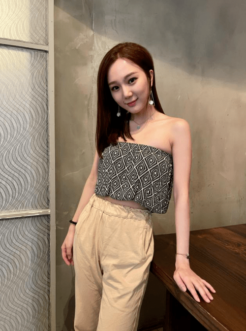 陈紫芊不带口罩感自在 陈丽柔教瑜伽被挑战