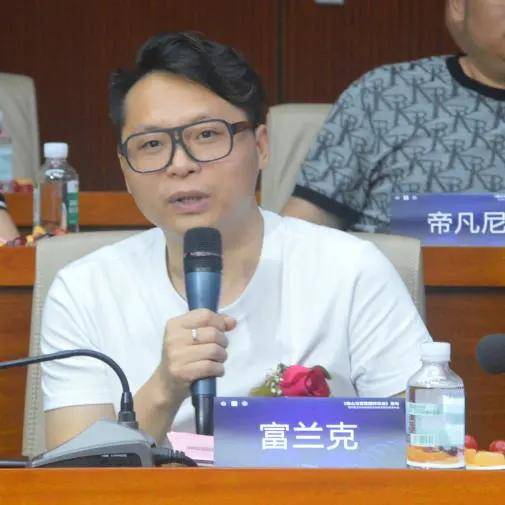 邦妮拓美总经理杨万军表示:2006年开始做不锈钢定制品类,这是我们公司