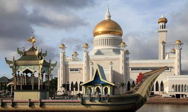 世界上最富有的国家文莱,创始人与王室始祖是明朝一个总兵