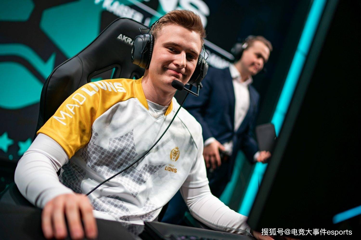 战斗|MSI对抗赛数据：ShowMaker的KDA达到13.7，10场比赛只阵亡7次