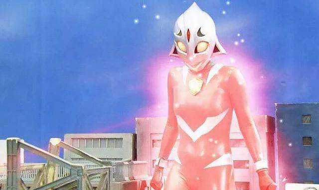 原创女性奥特曼远远少于男性奥特曼除了辛苦还因不能按在地上摩擦