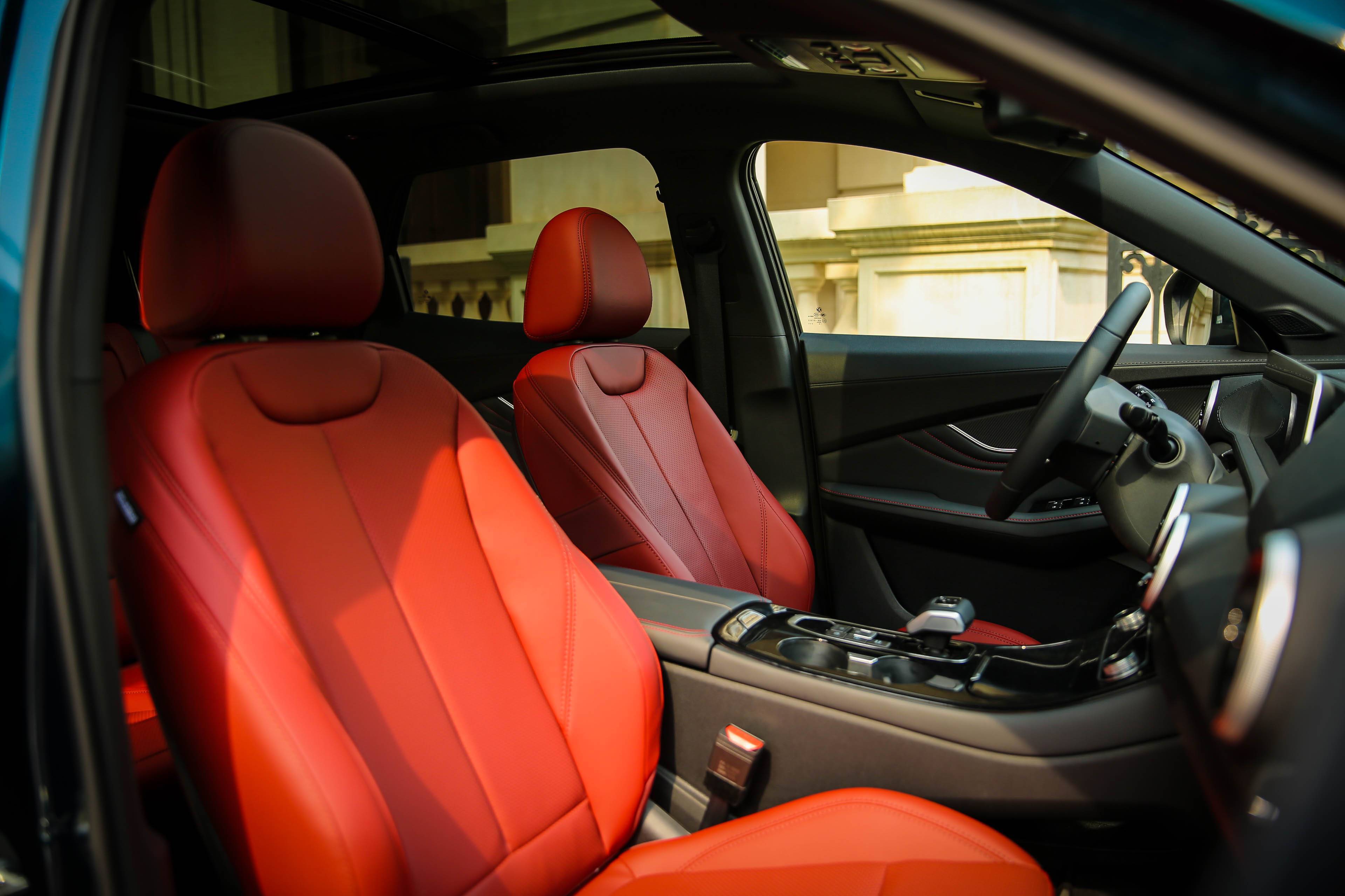 原创"颜值"即王道,试驾东风风行t5 evo