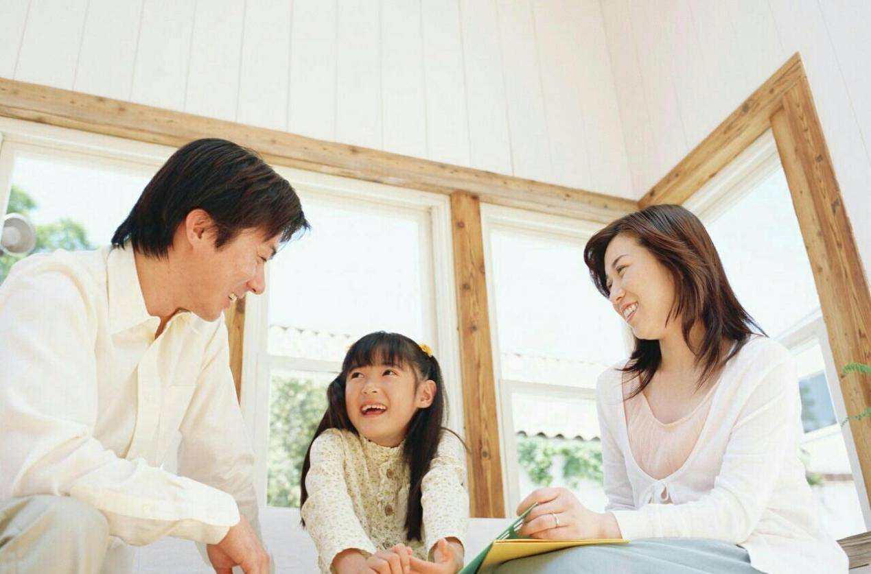 父亲对自己亲闺女下手 18岁的女儿给爸爸的礼物