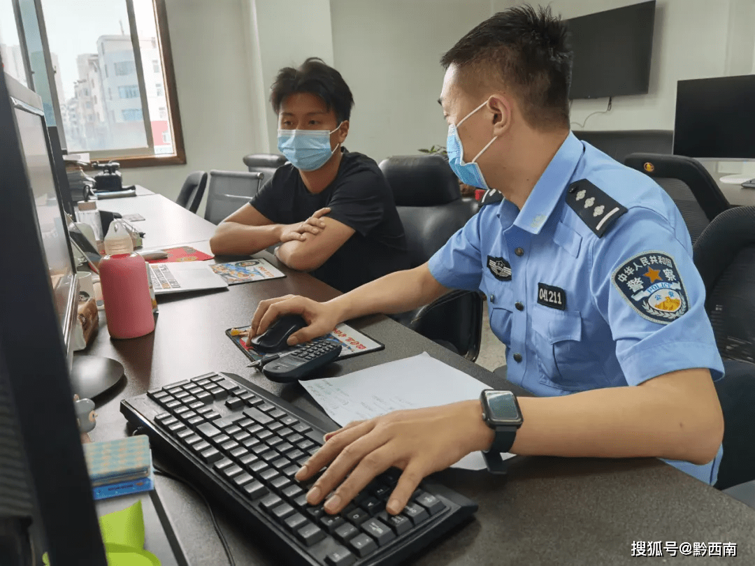 在对举报视频进行核实以后,民警根据线索快速锁定了驾驶人,并口头传唤