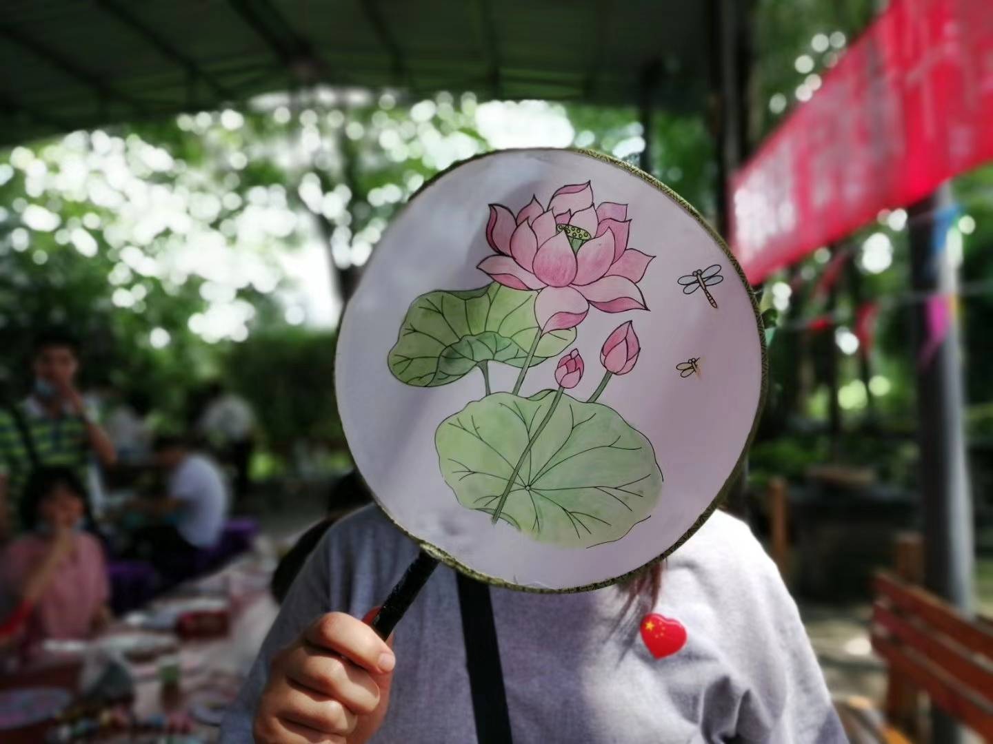 diy古韵团扇丨彩绘刺绣永生花这个夏天由你做主