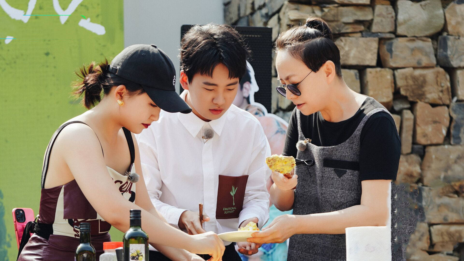 而综艺《五十公里桃花坞》就向大家展示了这个问题.