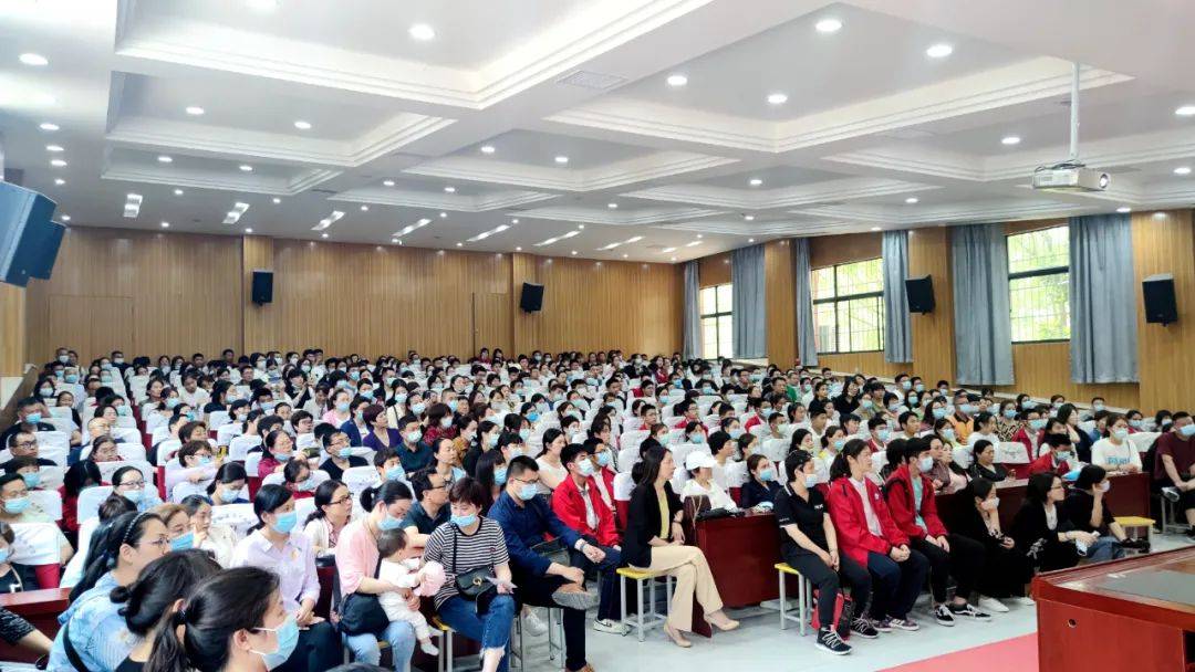 芒果超媒股票今开 6d4414c7f1df43b493c05adf0f7ca370.jpeg