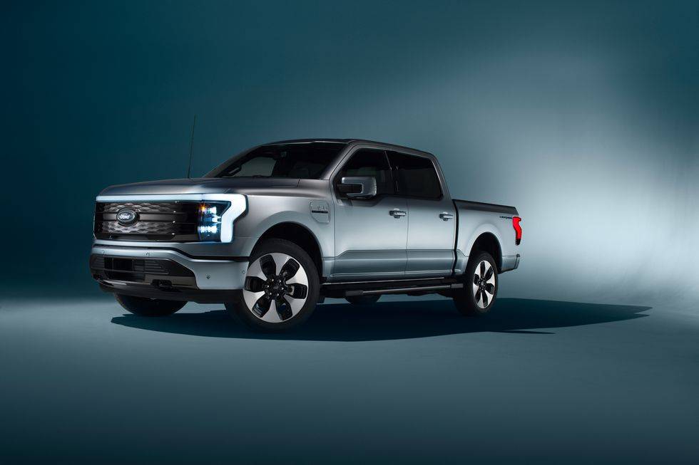 how-much-does-a-fully-loaded-2022-ford-f-150-lightning-cost