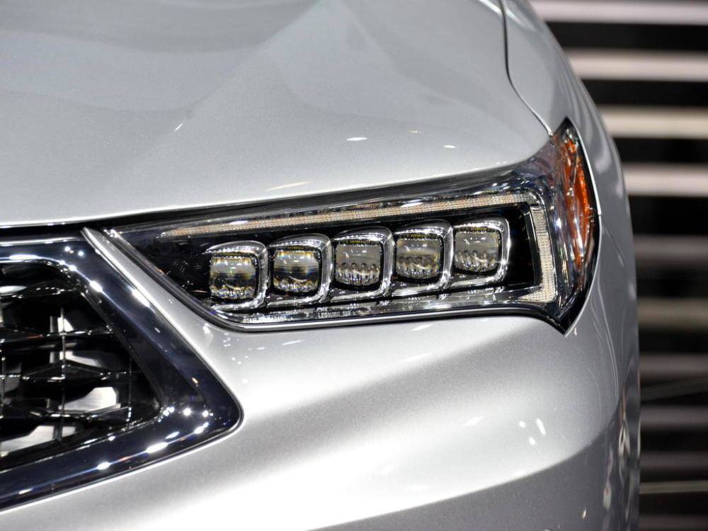 便宜实惠的车前灯 b4c96e9f3e9e487ab68105cf892f2ca9.jpeg