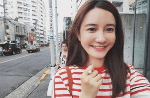 如何不再执着于一个人 89f53524c026450f861bd257acc4e68b.png