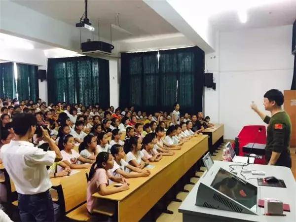 新安龙老师安徽省黄山市歙县歙州学校目标的力量励志演讲会