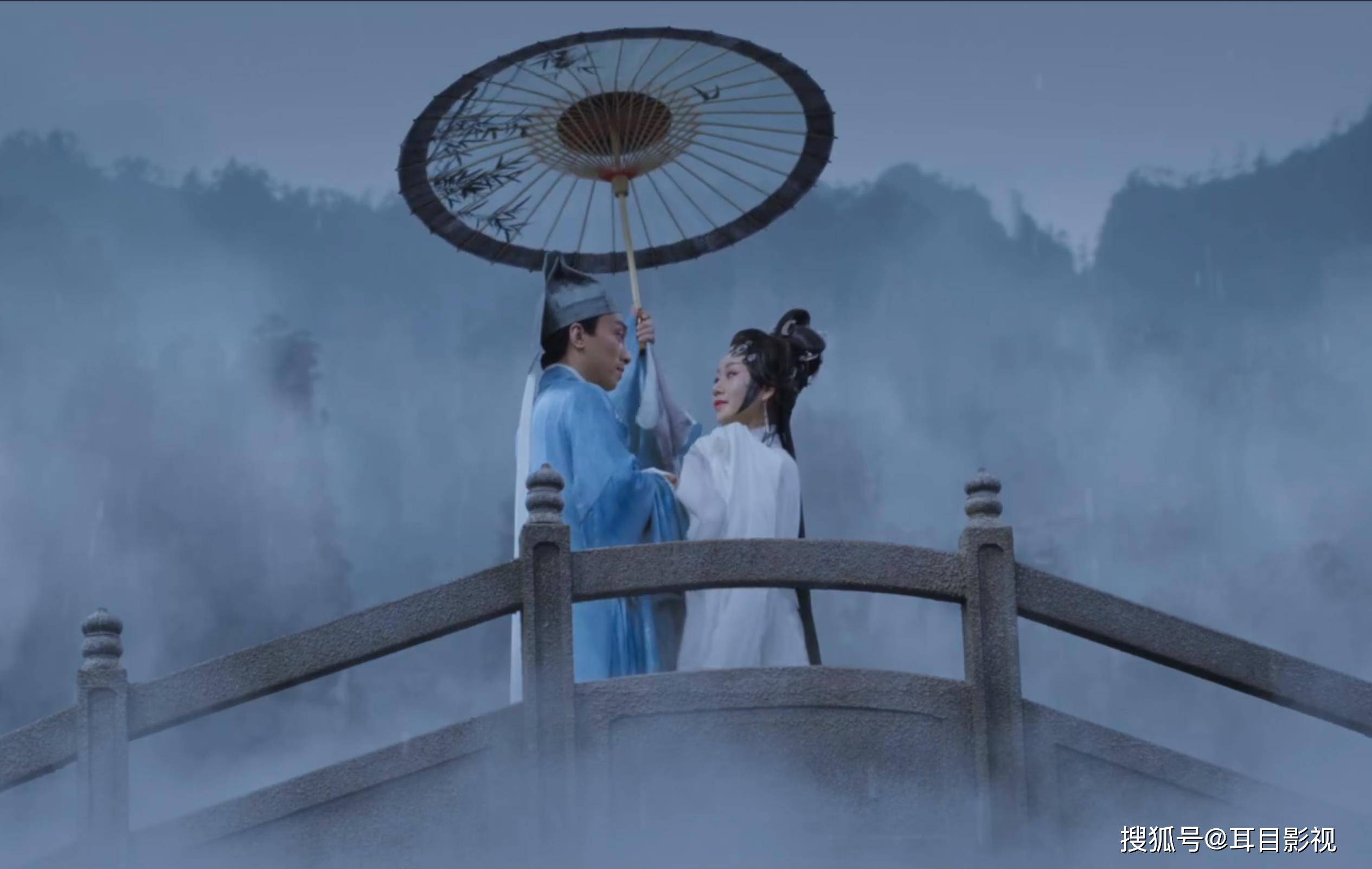 粤剧4k电影《白蛇传·情》,一部极致东方美学意味的戏曲大片_曾小敏