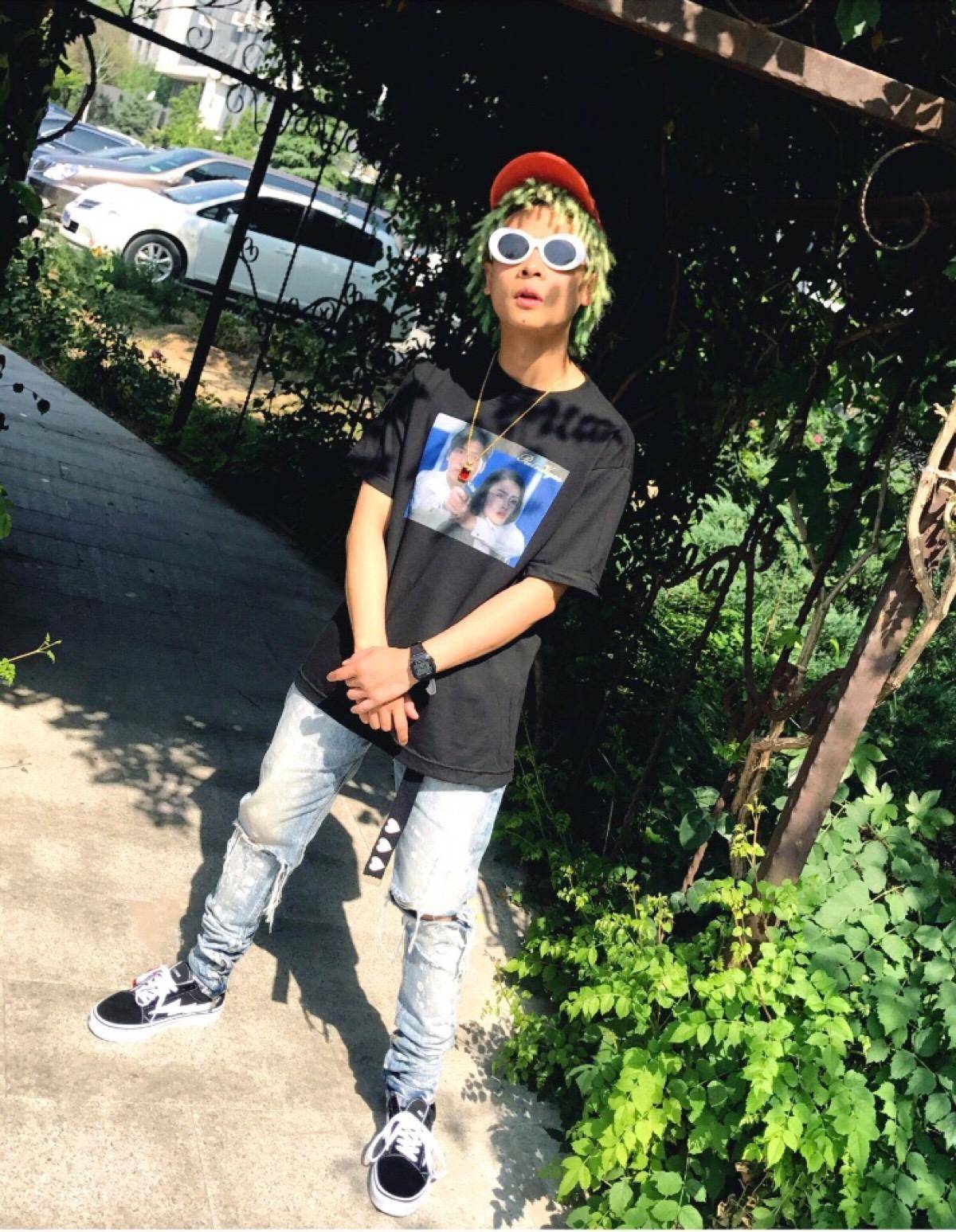 用一支麦克风瞬间点燃舞台 bridge布瑞吉将在郑州与你相见!