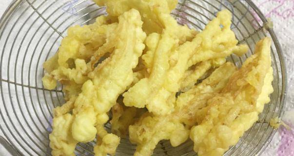 蘑菇怎么炸才酥脆家常做法 af41562626e94eb0abf3d66868fb2702.jpeg
