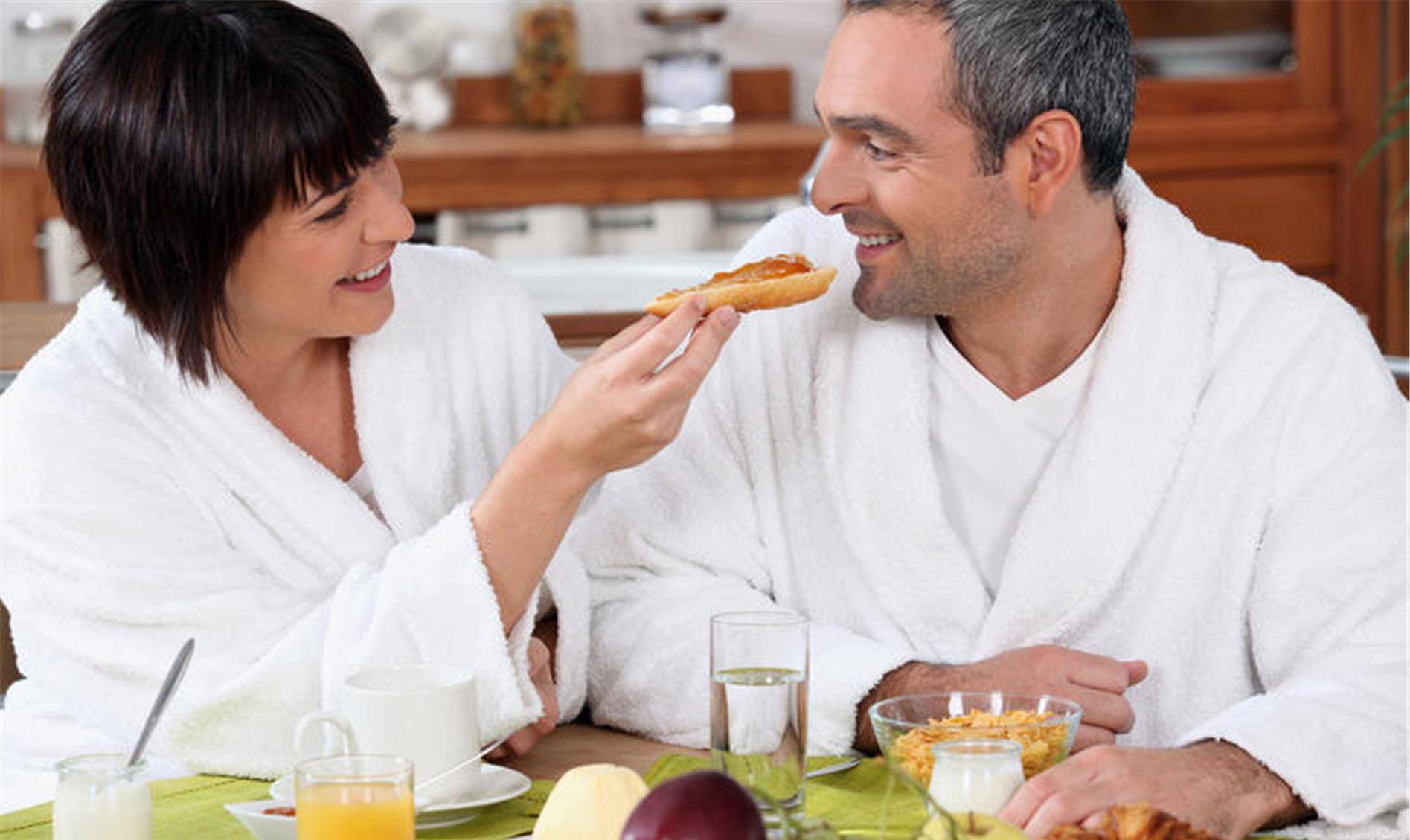 吃什么东西能减少老人味 fd65e607d4e14c21919c4038d3e0a93a.jpeg