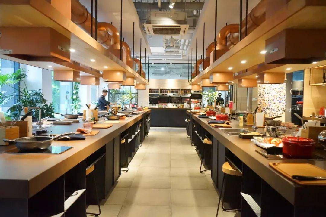 感动中国的年度夫妇:爱心可以传递,共享带来希望_厨房