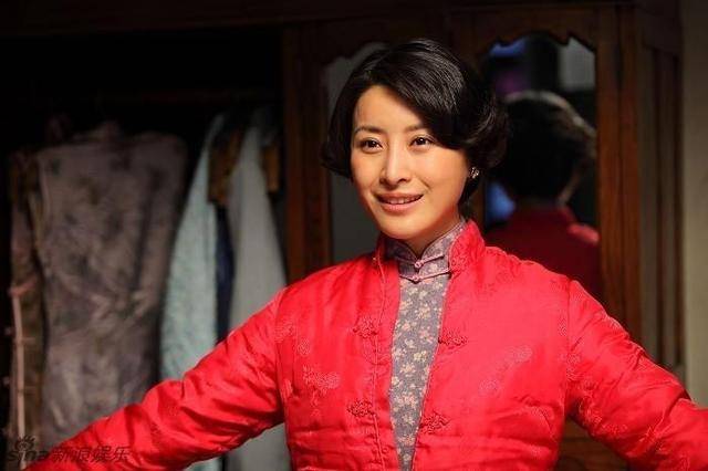 曾因太美被赵本山力捧,成名后却拒绝再度合作,如今42岁成这样?_王雅捷