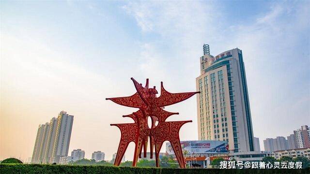 人口最多的省排名_我国常住人口最多的10个省会城市广州排名第二位