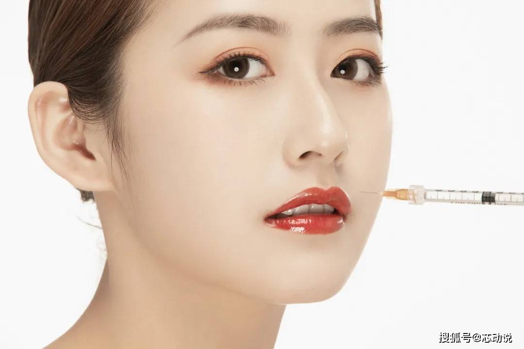 注射微整形后 为什么会出现脸僵不自然的情况 面部