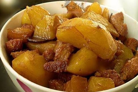 土豆的做法大全懒人简单 6138fdb6b8a44ea5a82daaf5a7a3529a.jpeg