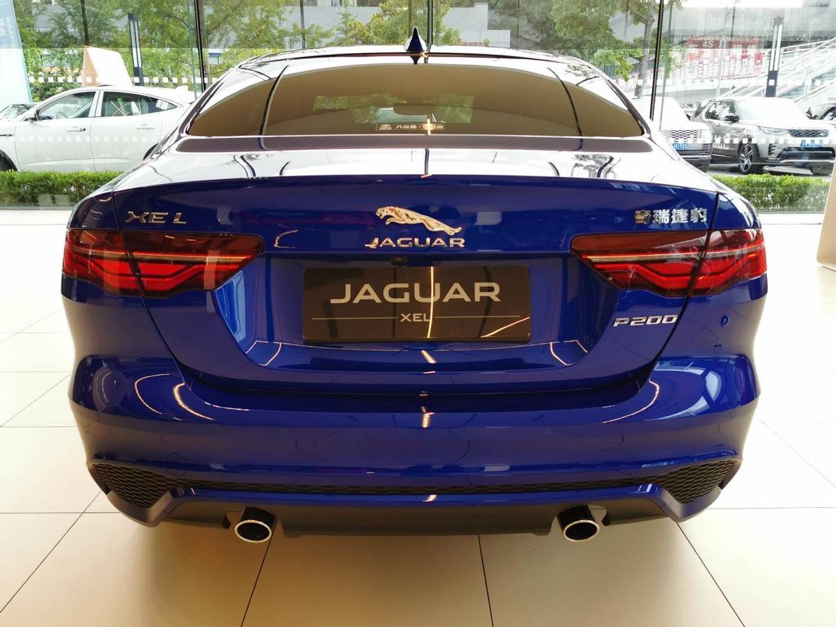 原创2020款捷豹xel实拍简评,颜值优美华贵,还搭2.0t强劲动力