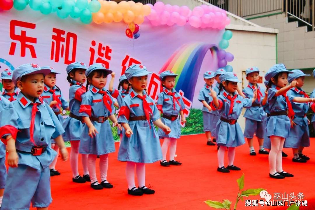 大班舞蹈《茶香中国》,《红军小乖乖》,《说唱中国红》孩子们用优美的