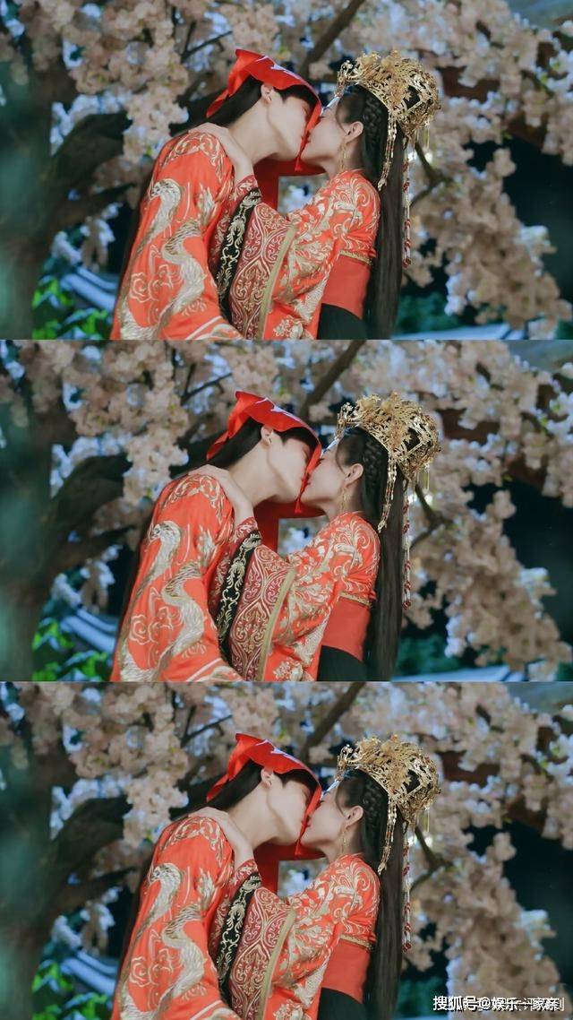《双世宠妃3》小檀霸气追夫,城城送自己出嫁,两人盖头吻太甜了