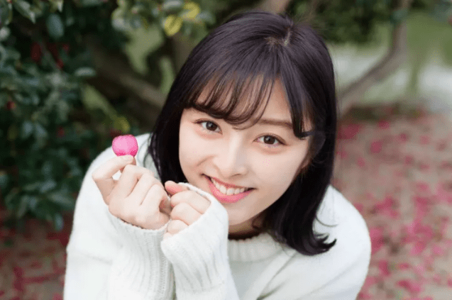 怎么变成校花方法 179e98f5470b43bdb5d5b31c273db7dc.png