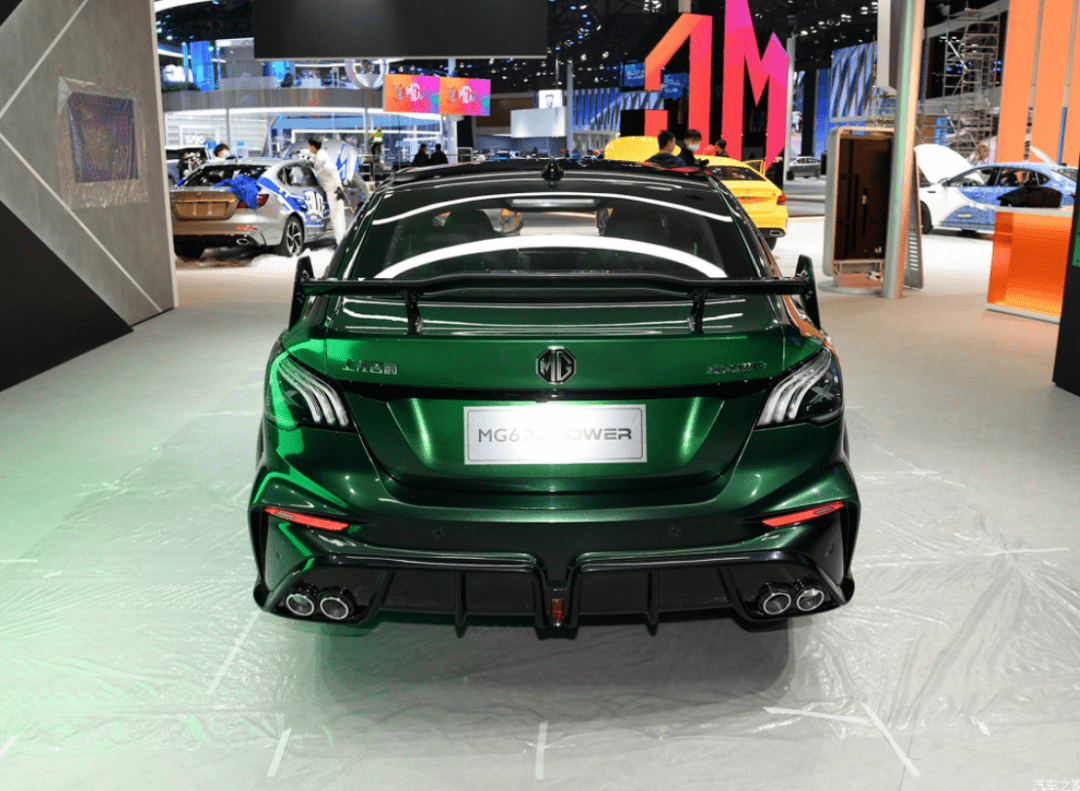 经典复古摩根高级电动跑车名爵6xpower今晚上市6秒破百福特轨道概念