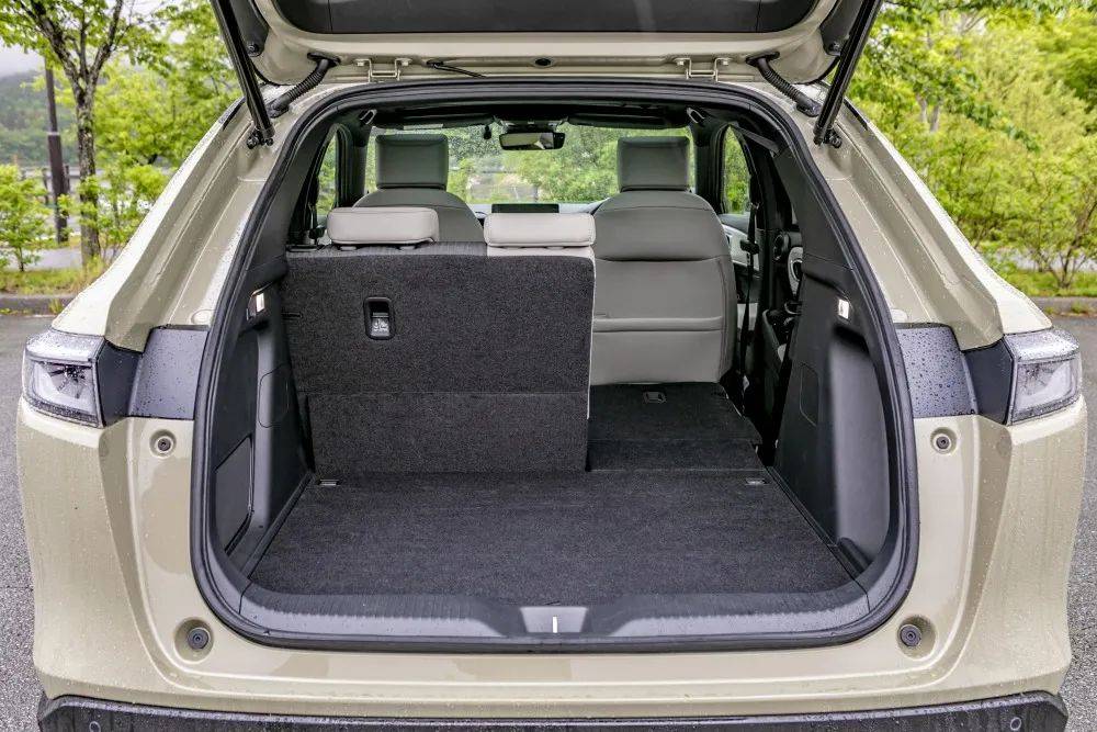 日本媒体试驾新一代本田缤智:能买混动就买混动