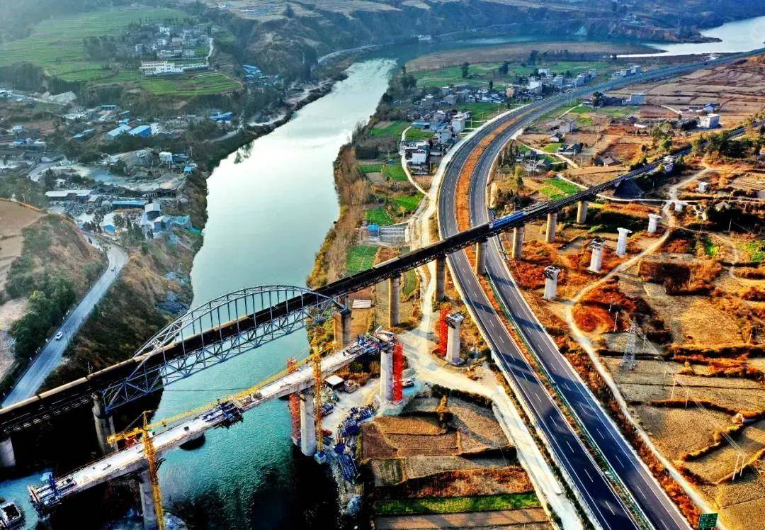 一声令下,30万大军云集川滇,一条铁路,创造了20世纪世界筑路史上的