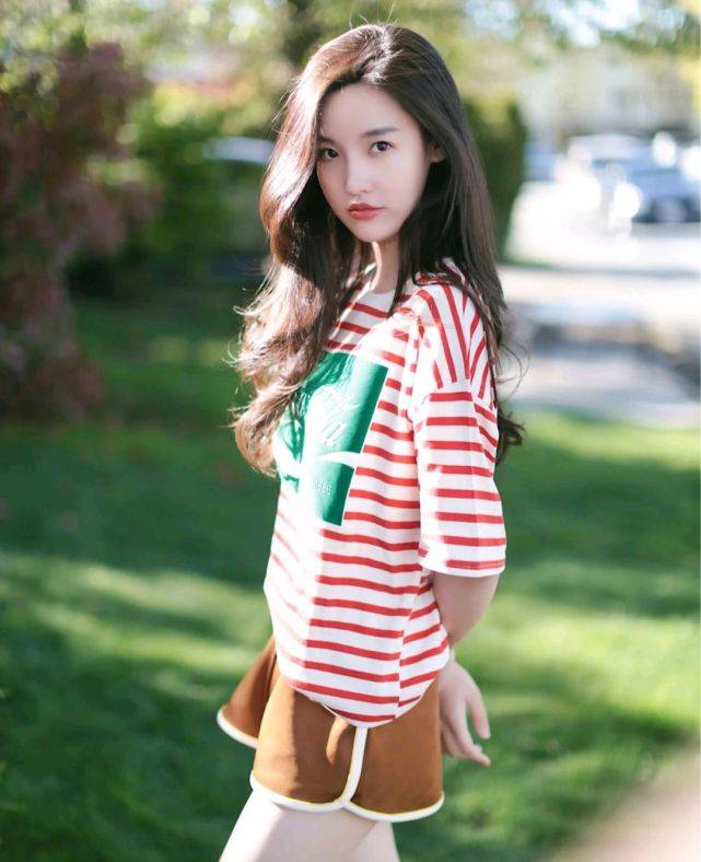 原创会穿衣打扮的女人就是不一样不仅能彰显出气质还很减龄