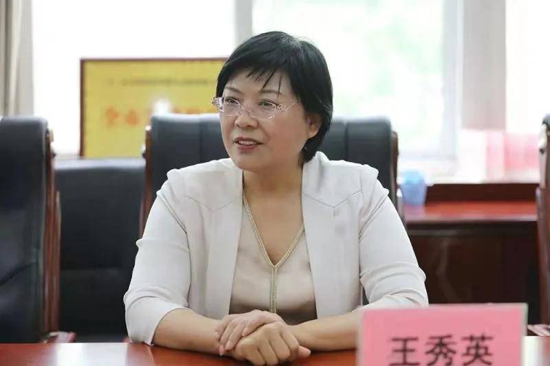 王秀英表示保定检察机关将高标准贯彻落实省院各项指示精神,将今年