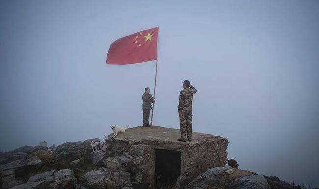 驻守海岛32年这位时代楷模的事迹即将搬上银幕