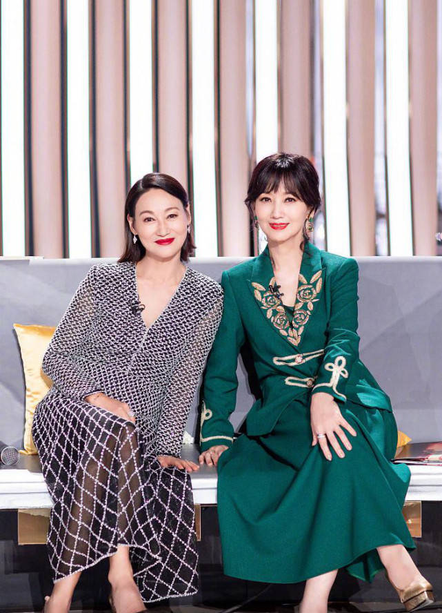 66岁赵雅芝真实近照曝光 除开ps 衰老痕迹依然明显 网友感慨 镜头