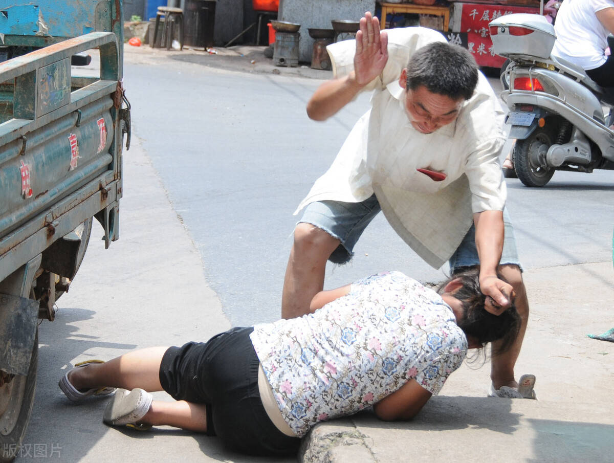 故意伤害和一般殴打行为,如何区分这两者?_人体