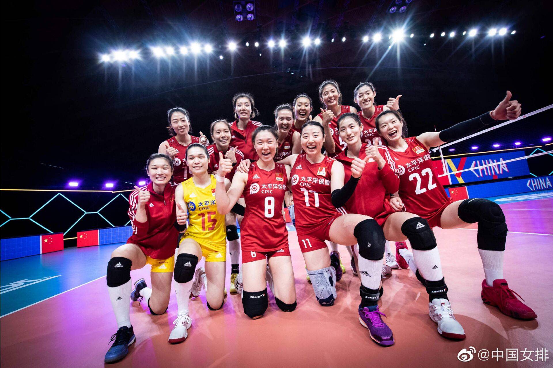 原创郎平迎来知心闺蜜赖亚文率朱婷等中国女排主力给她最大的支持