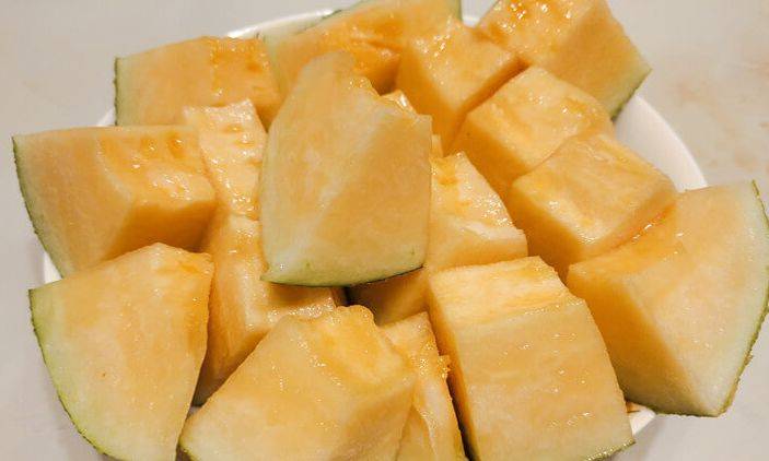 哈密瓜怎么吃最正确 37dc7c83cc9e4585bd2b4392eddefad3.jpeg