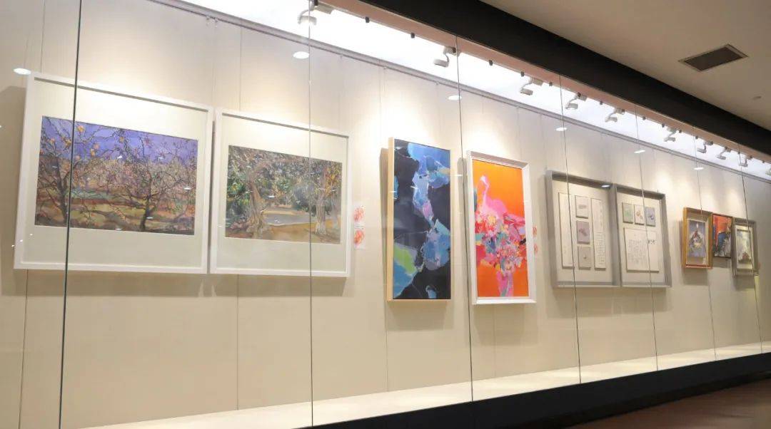 百年礼赞2021全国美术作品邀请展在南通开幕
